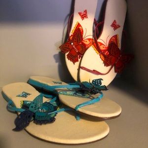 NWT!! Avon Butterfly slides